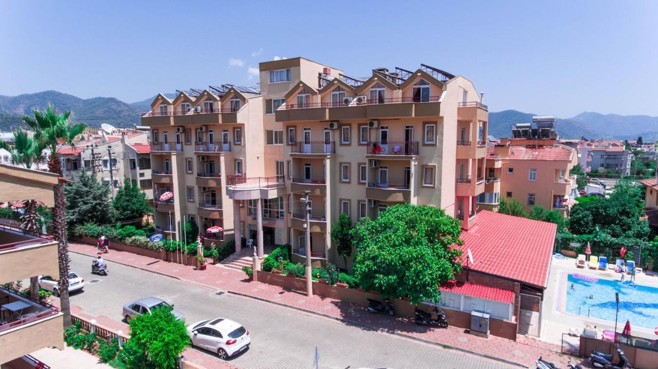 מרמריס Albatros Apartments מראה חיצוני תמונה