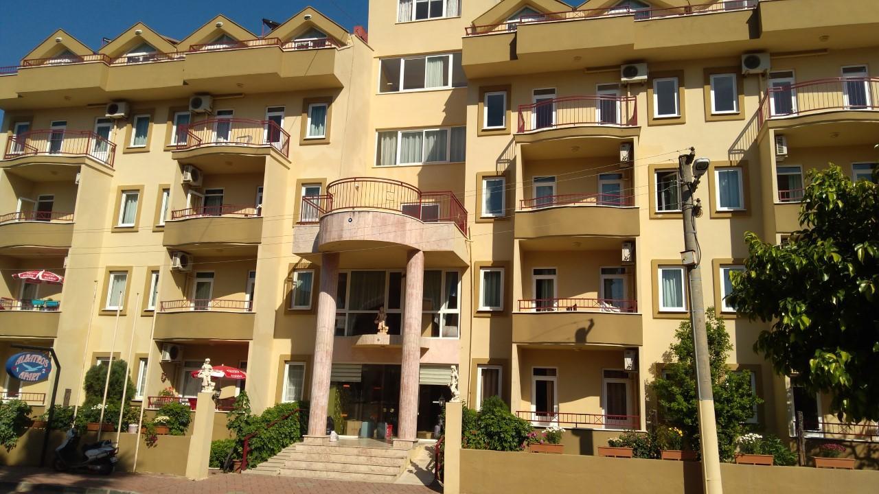 מרמריס Albatros Apartments מראה חיצוני תמונה